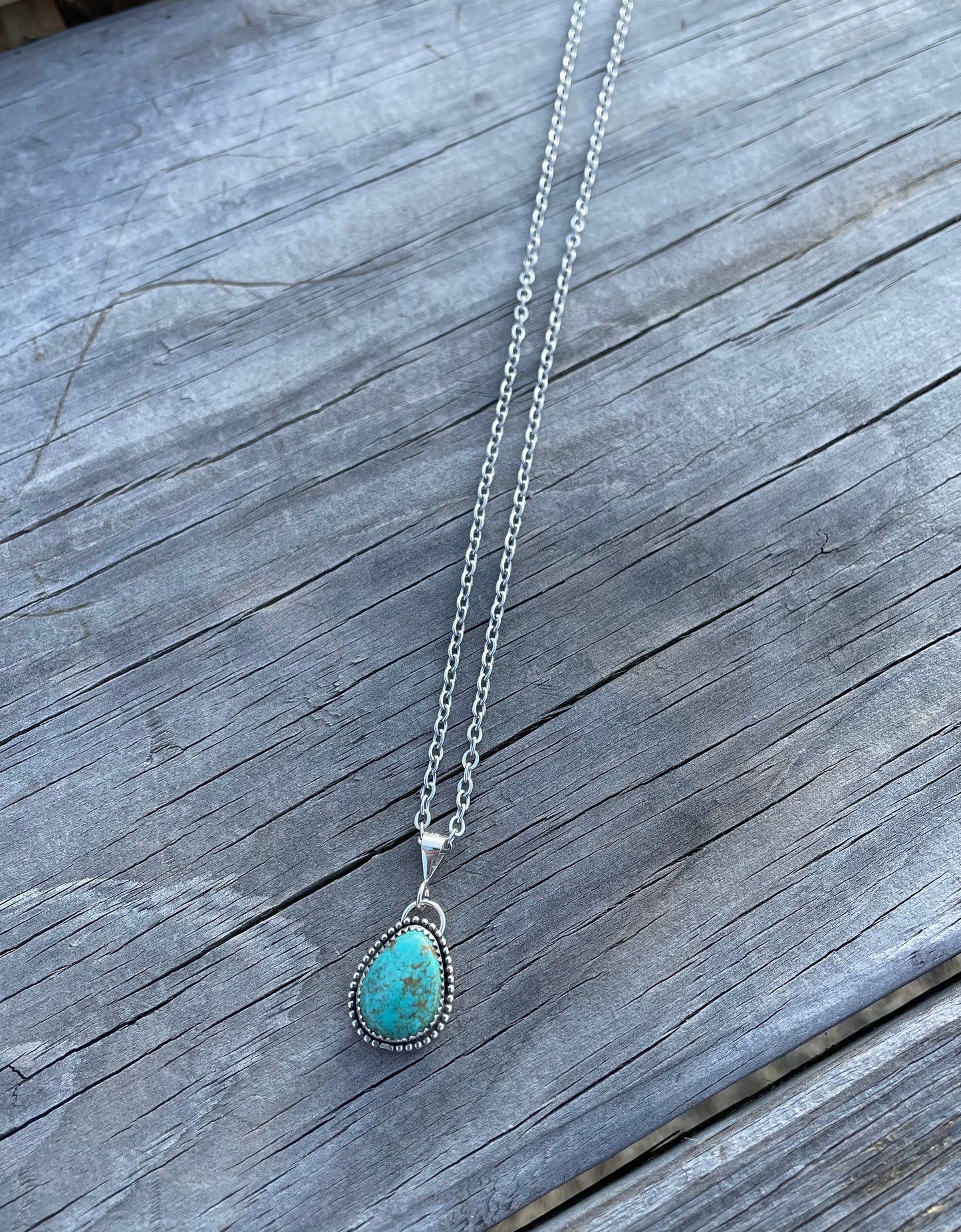 Dainty Sonoran pendant